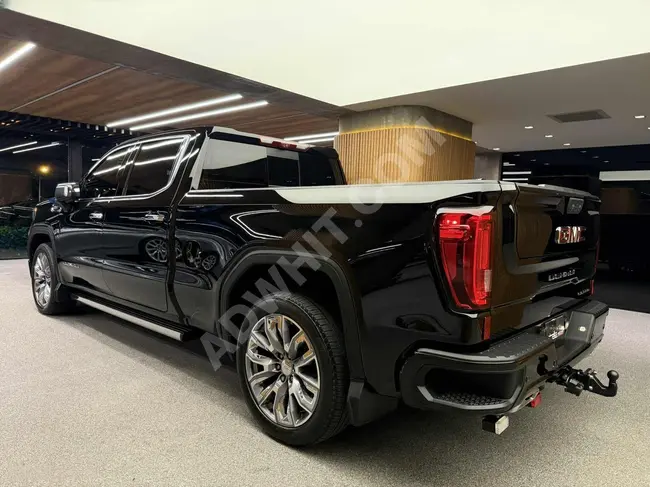 GMC DENALI 2022 - Brand new, electronic steps, BOSE sound system, fully equipped - from STELLA MOTORS