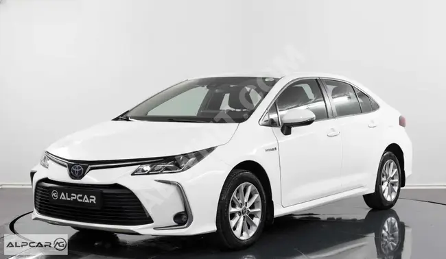 TOYOTA COROLLA - موديل 2020 مصانة بضمان من المالك الاول