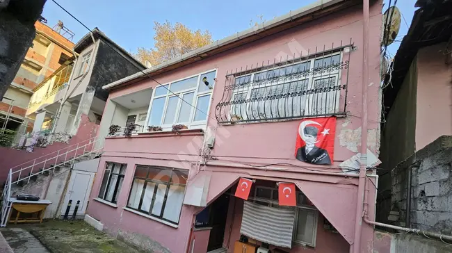 Two-story building and a plot of land for sale in the ÇIRÇIR center in ALİBEYKÖY