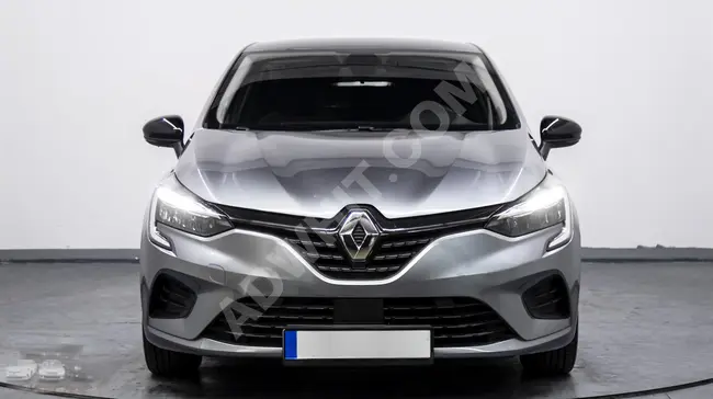 سيارة RENAULT CLİO 1,0 SCE موديل 2023 - بمسافة 37 الف كم - نظيفة جدًا وبدون تكاليف