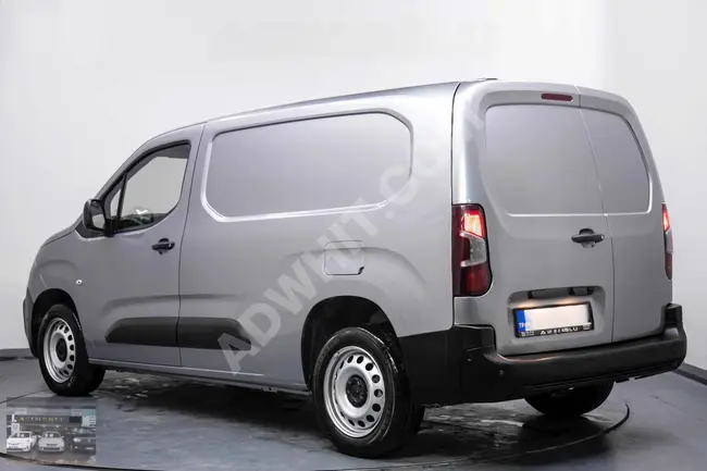 فان Citroen Berlingo موديل 2023 بمسافة 18 ألف كم أصلي FULL+FULL