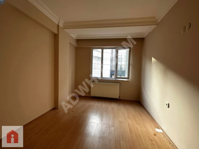 Apartment for sale 2+1 on the second floor with an area of 90 square meters next to EYÜP Hospital.