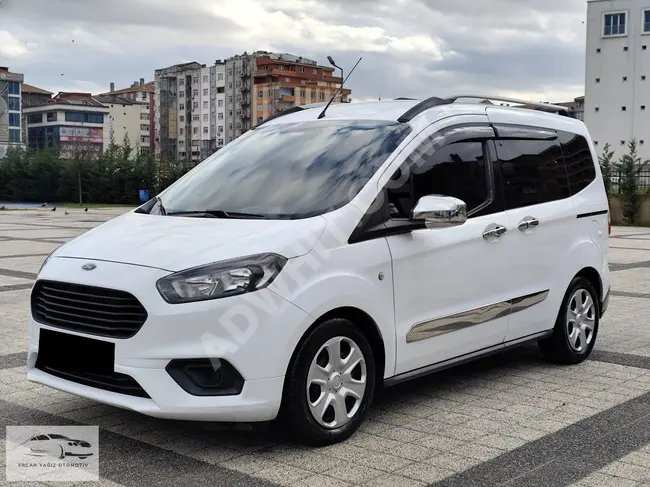 FORD TOURNEO COURİER 1.5 TDCİ موديل 2022, برخصة سيارة, عداد 72.000 كم