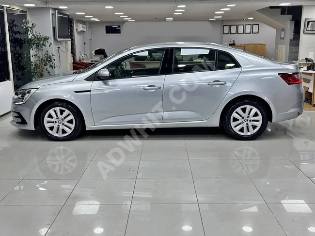 4S AUTO'DAN 2022 RENAULT MEGANE 1.3 TCE JOY EDC HATASIZ+64.000KM