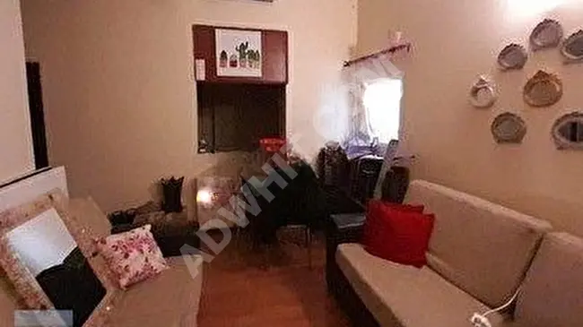 Rooms for rent apartment-style parallel to İSTİKLAL Street in BEYOĞLU