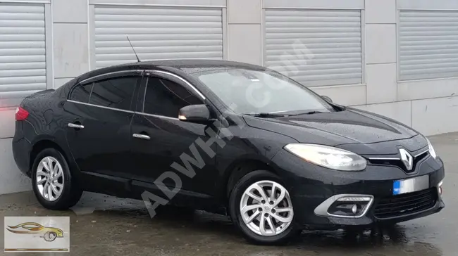 Renault Fluence model 2014, a well-maintained family car, with 110 horsepower and 6 speeds. 12-month installment plan available on credit card.