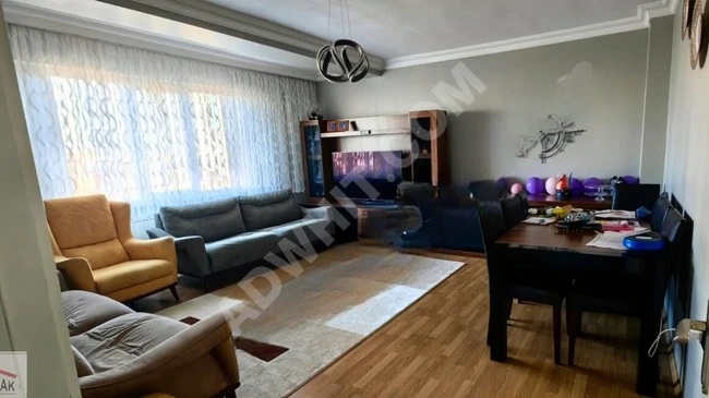 ATAŞEHİR AŞIK VEYSELDE 3+1 120 M2 10 KATLI BİNANIN1.KATI FIRSAT