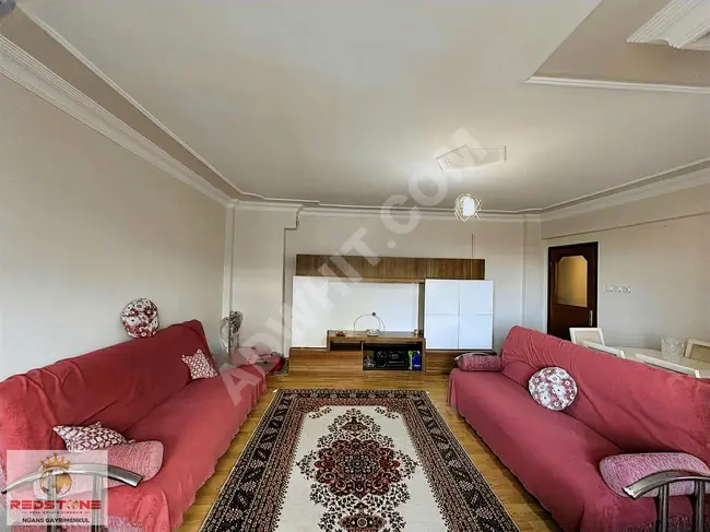 Opportunity for an empty 2+1 apartment for sale with a glass balcony and interior finishes, located in the İNÖNÜ neighborhood.