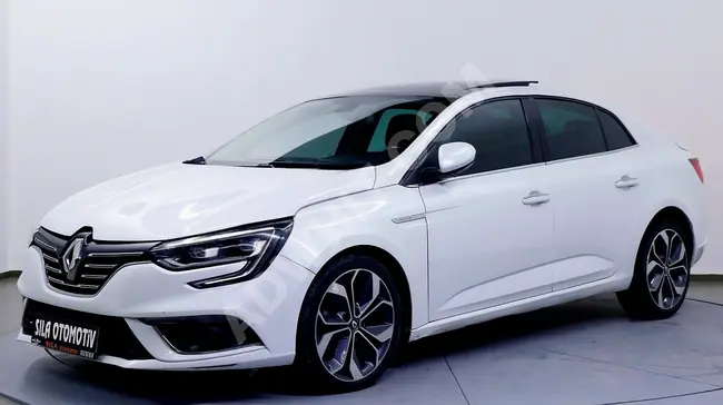 Renault Megane موديل 2018 سيارة بفتحة سقف لا يوجد مثل هذا السعر.