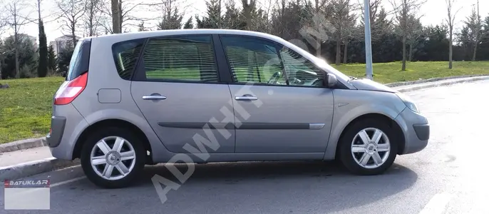 RENAULT SCENİC موديل 2005 اوتوماتيك  1.6 Privilege