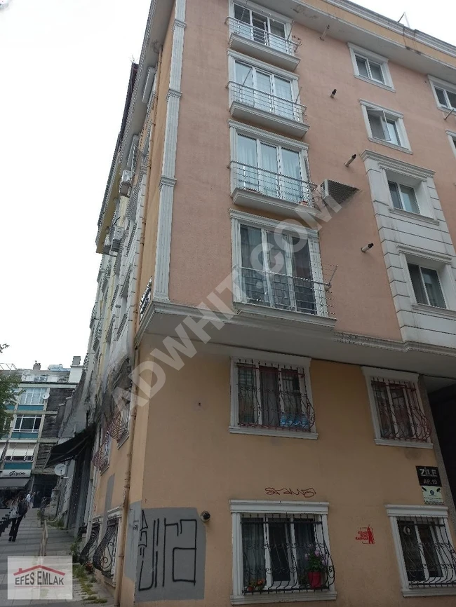 KADIKÖY RASİMPAŞA DA YENİ BİNADA 70M2 2+1 1.KAT KAÇMAZ DAİRE