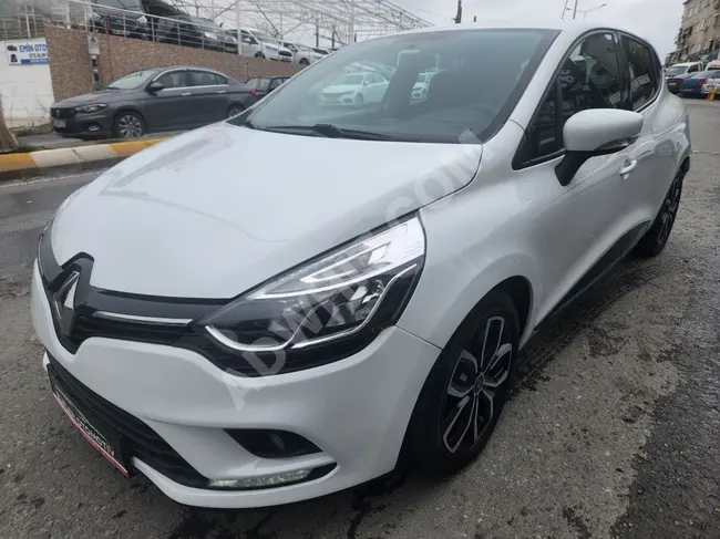 Renault Clio موديل  2019 56 ألف كم ديزل أوتوماتيك صيانة متكاملة