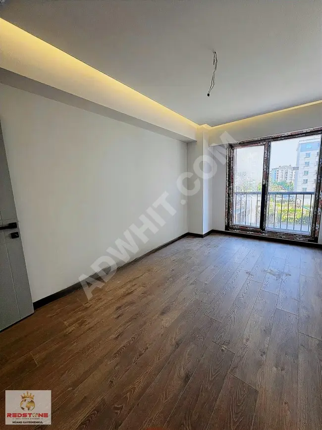 2+1 apartment in the BEYLİKDÜZÜ VADİ YAŞAM complex - by REDSTONE NÜANS