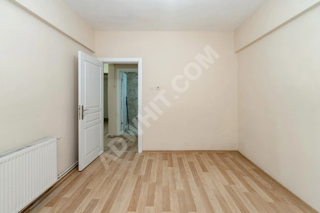 Apartment 2+1 for rent with an area of 90 square meters, rent-free, near the metro and metrobuses.