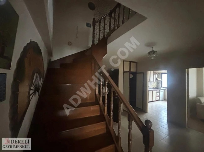 Duplex 3+1 vacant with an area of 140m² for sale in the MERKEZ neighborhood, in HALKALI