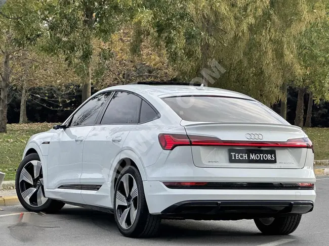 AUDİ E-TRON SPORTBACK SLİNE موديل 2020, شاشة عرض على الزجاج الامامي+ مساج + اضاءة ماتركس - TECH MOTORS