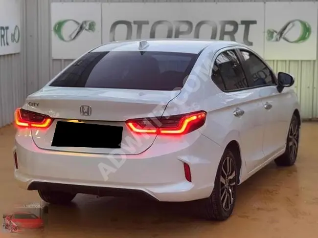 ESİLA MOTORS'DAN 2022 MODEL HONDA CİTY HATASIZ-BOYASIZ EXECUTİVE