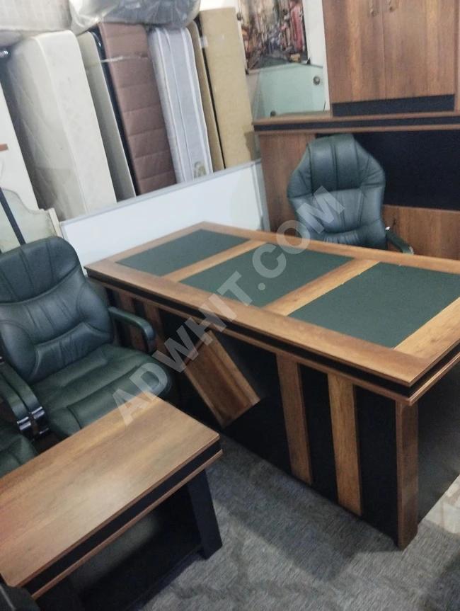 People who buy and sell used office furniture