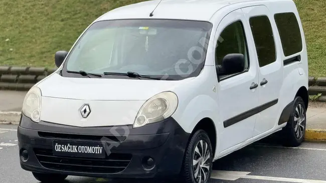 Renault Kangoo Express, 2011 model, immediate delivery, without guarantor or installment conditions, 6/15 months.