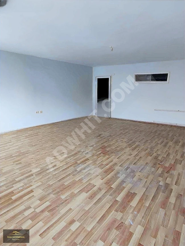 Empty office 2+1 for sale located on SALİHPAŞA street in the GAZİOSMANPAŞA area.