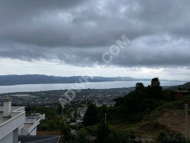 Villa with a full view of Lake Sapanca