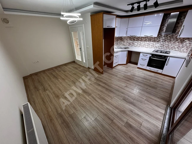 🏡🏡ALÇINAR EMLAKTAN ARAKAT MASRAFSIZ DENİZE YAKIN 2+1 DAİRE🏡🏡