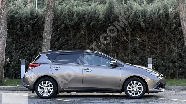 2016 Auris 1.6 Advance Skypack Cam Tavan Hız Sabit. Full Full