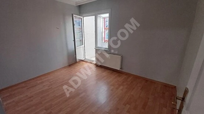 2+1 clean apartment for rent with an area of 95 m² and a lift in the ZEYTİNBURNU ÇIRPICI area - by OSMANLI EMLAK