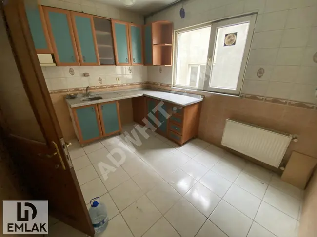 3+1 apartment with an area of 140 m² on the middle floor on REŞİTPAŞA Street by LİDYA EMLAK.