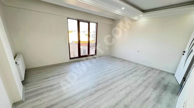 2+1 apartment for sale on the middle floor in BAŞAKŞEHİR GÜVERCINTEPE