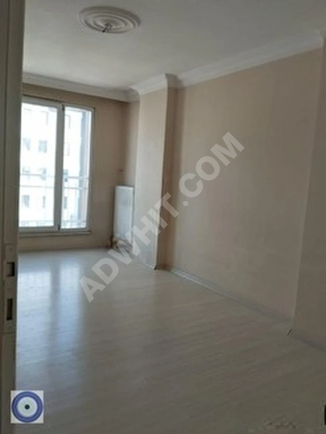 Apartment for rent with an elevator on Asfaltı Street in Sultangazi