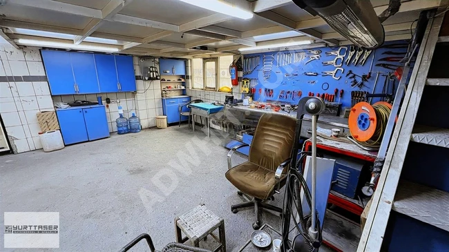 A shop and workshop with an area of 75 square meters and an upper floor in the AKINSAL SANAYİ industrial complex.