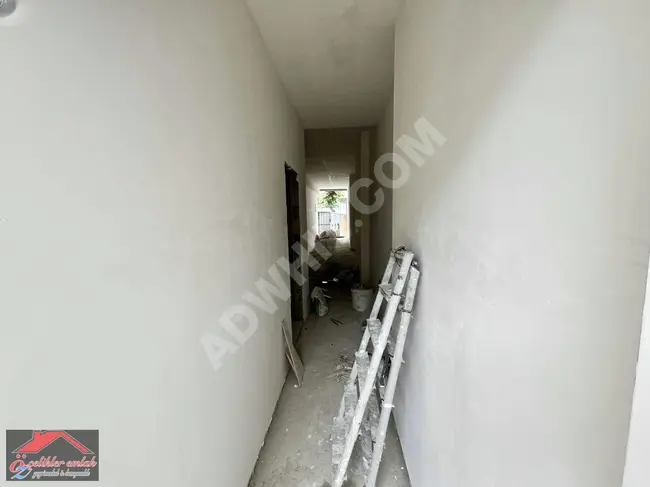 Shop for rent in a new building, with an area of 45 square meters in the ZEYTİNBURNU TELSİZ area.