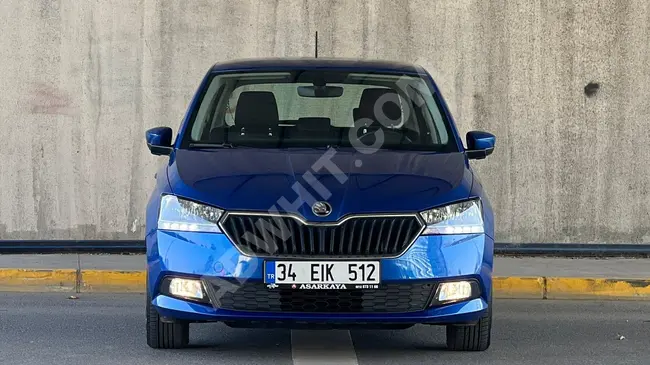 سيارة Skoda Fabia موديل 2021 - بمسافة 40.000 كم - تشغيل تلقائي - تحكم مناخي مزدوج