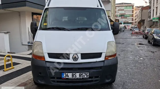 Renault MASTIR 9.1M3 2.5DCI, model 2006, 143,000 km original, without paint, credit card available.