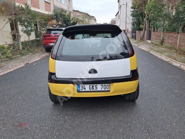 Opel Corsa with registration, model 2004, 1.7 DCI with air conditioning, available for credit card payment and exchange.