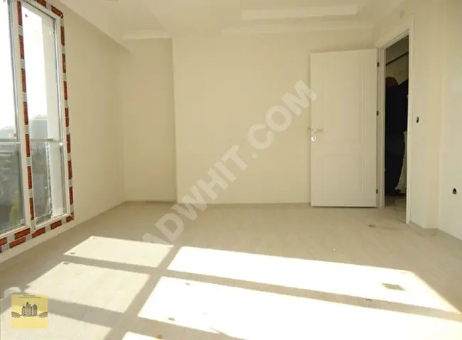 ÖZYAZI EMLAK DANISMANLIKTAN  SIFIR 2+1 80 M2 SİTE İÇİNDE  DAİRE