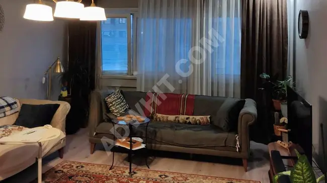 Corner apartment 3+1 for sale near the metro and metrobus. Prime and vibrant location in Ataköy, section 9-10.