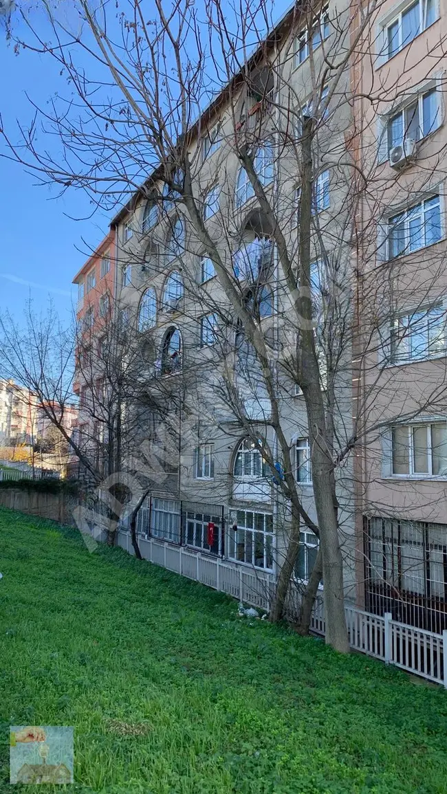 GÜNGÖREN/MERTER NADİDE CADDESİ AYNI BİNADA TOPLU OLARAK 11 DAİRE