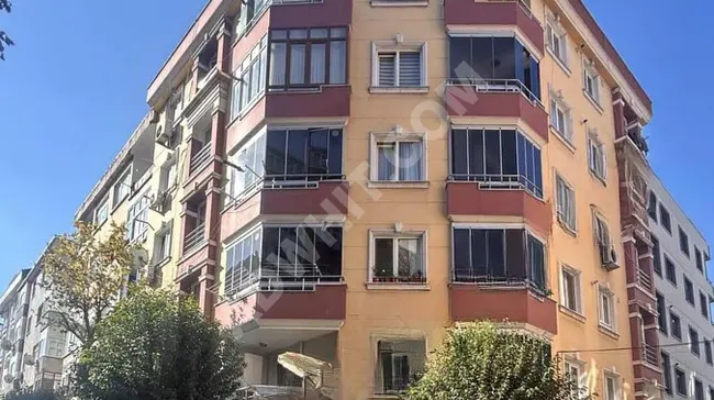 Apartment for sale 3+1 first floor in Şirinevler neighborhood in Bahçelievler