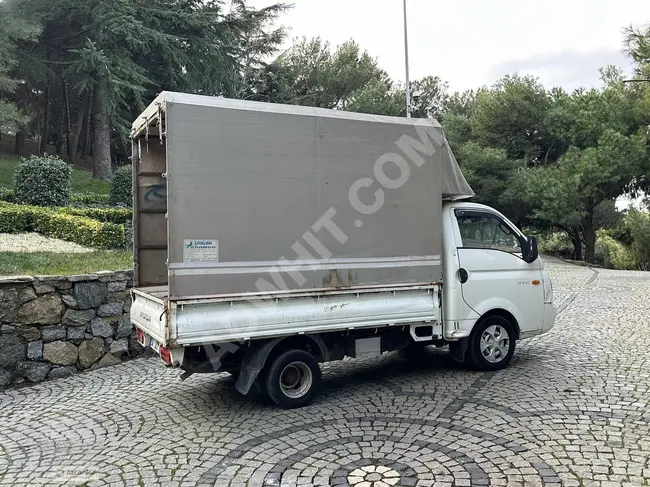 Hyundai H100 ... düşük km , değişen boya yok ...