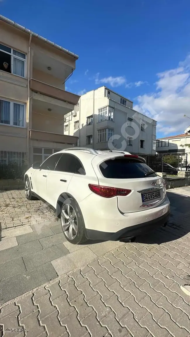 2011 - Infiniti  FX30 V6 - حزمة PREMİUM S - ديزل - بدون طلاء و بدون عيوب - امكانية تقسيط 12 شهراً