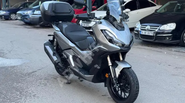 دراجة  Honda  ADV 350 بدون عيوب وبدون طلاء