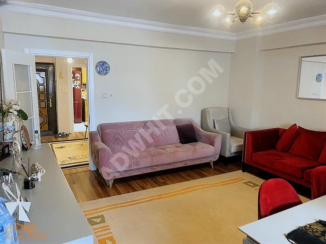 Spacious 3+1 apartment for sale with parking in KARTAL ATALAR - by AYBARS