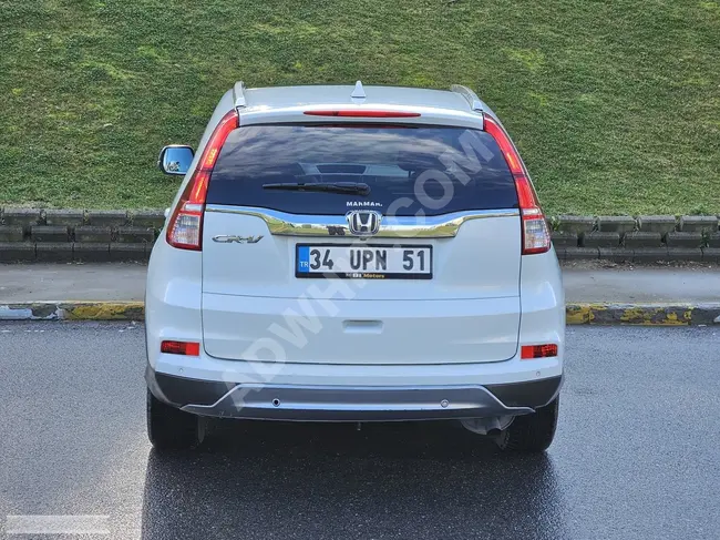 2016 HONDA CRV - No defects and no paint with blind spot monitor installed.