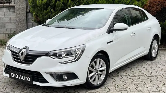 سيارة RENAULT MEGANE TOUCH موديل 2018 بمسافة 130 ألف كم أوتوماتيك