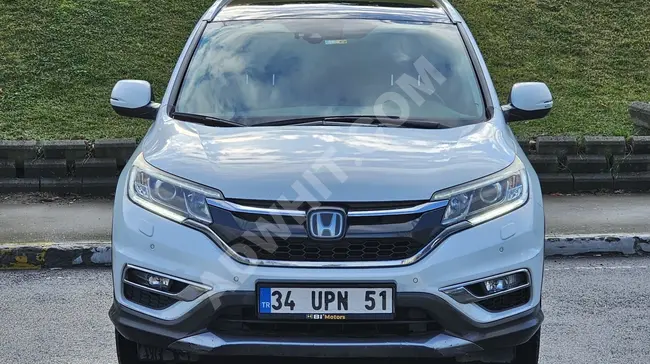 سيارة HONDA CRV موديل 2016 - بدون عيوب وبدون طلاء مع مثبت ضد النقطة العمياء