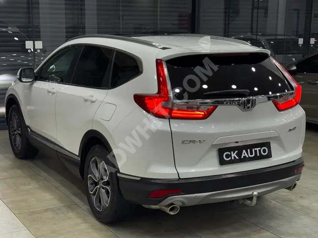 سيارة CR-V 1.5 VTEC EXECUTİVE موديل 2021 بمسافة 56,000 كم سقف بانورامي بدون طلاء