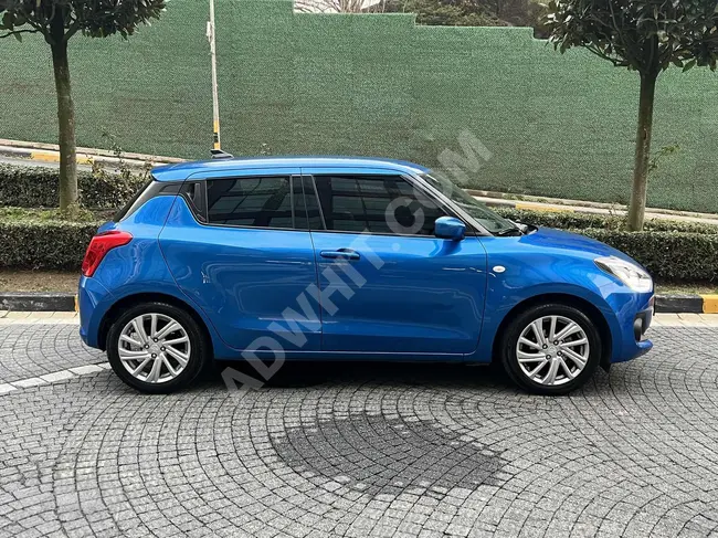 SUZUKİ SWIFT 1.2 HBRIT GL Car Model 2023 - with a mileage of 7,700 km