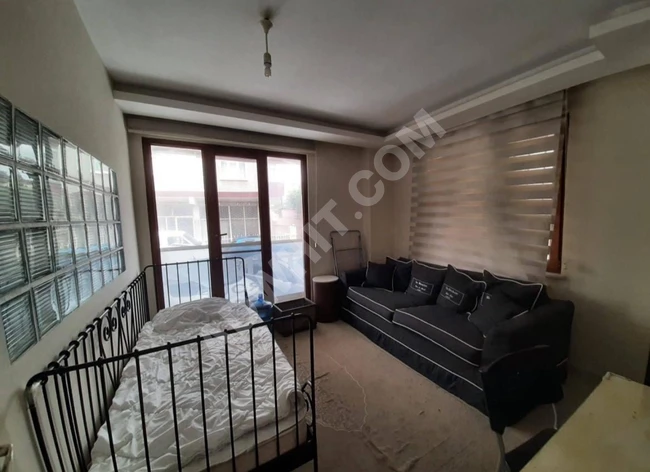 Furnished room for rent for ladies in Atasehir Ornek for 14,000 Turkish Liras.